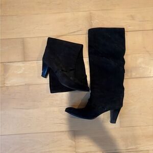 Chic Black Suede Heeled Boots